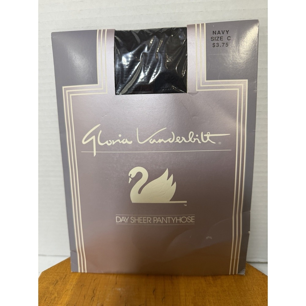NEW Vintage Gloria Vanderbilt Day Sheer Navy  Pantyhose‎ Size C Made in USA